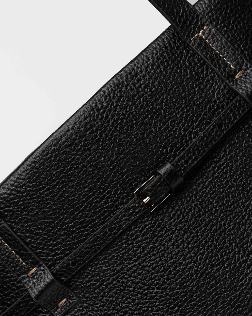 Shopper Bay en cuero graneado