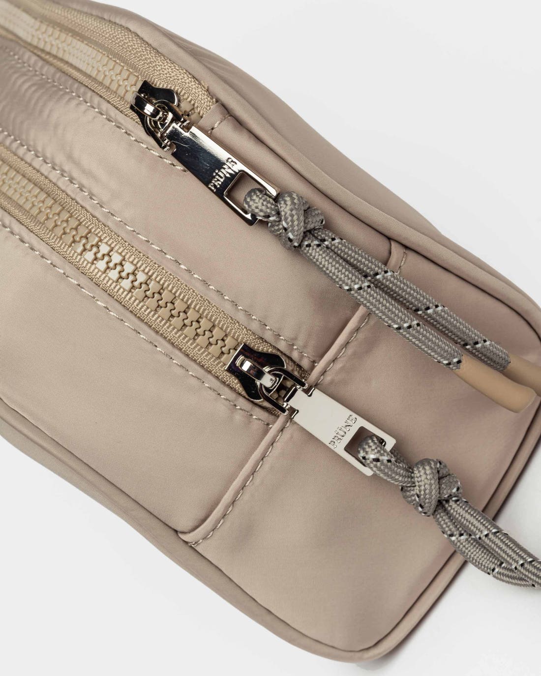 Porta cosméticos New Azami en nylon