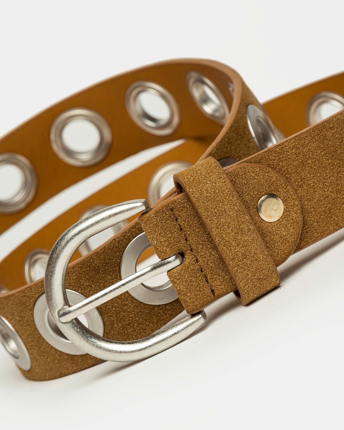 Cinturón Milos en efecto cuero gamuzado