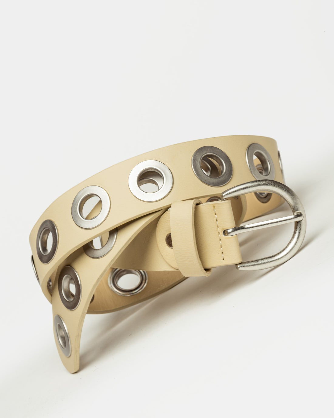 Cinturón Milos en efecto cuero