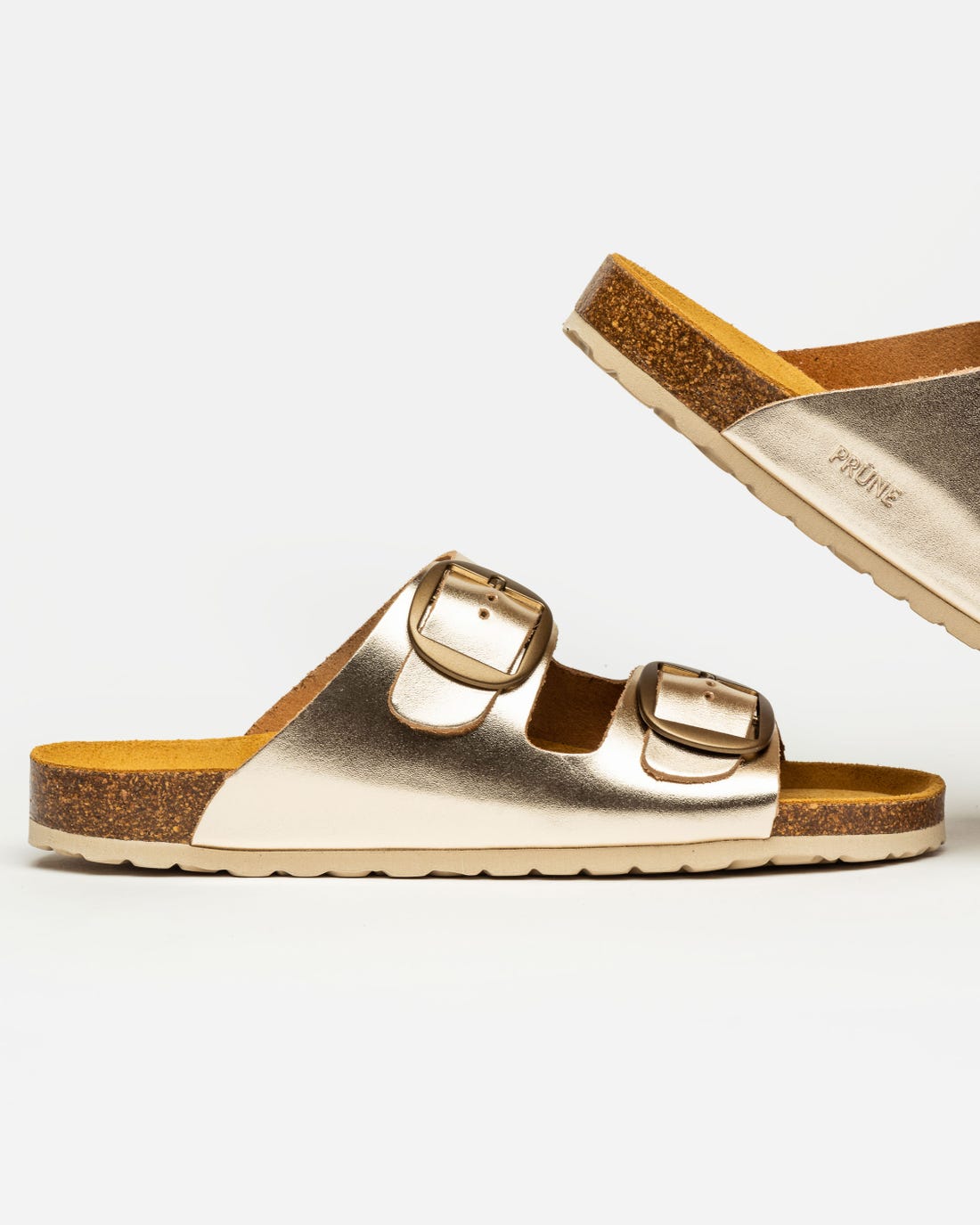 Sandalia baja Lena en cuero metalizado