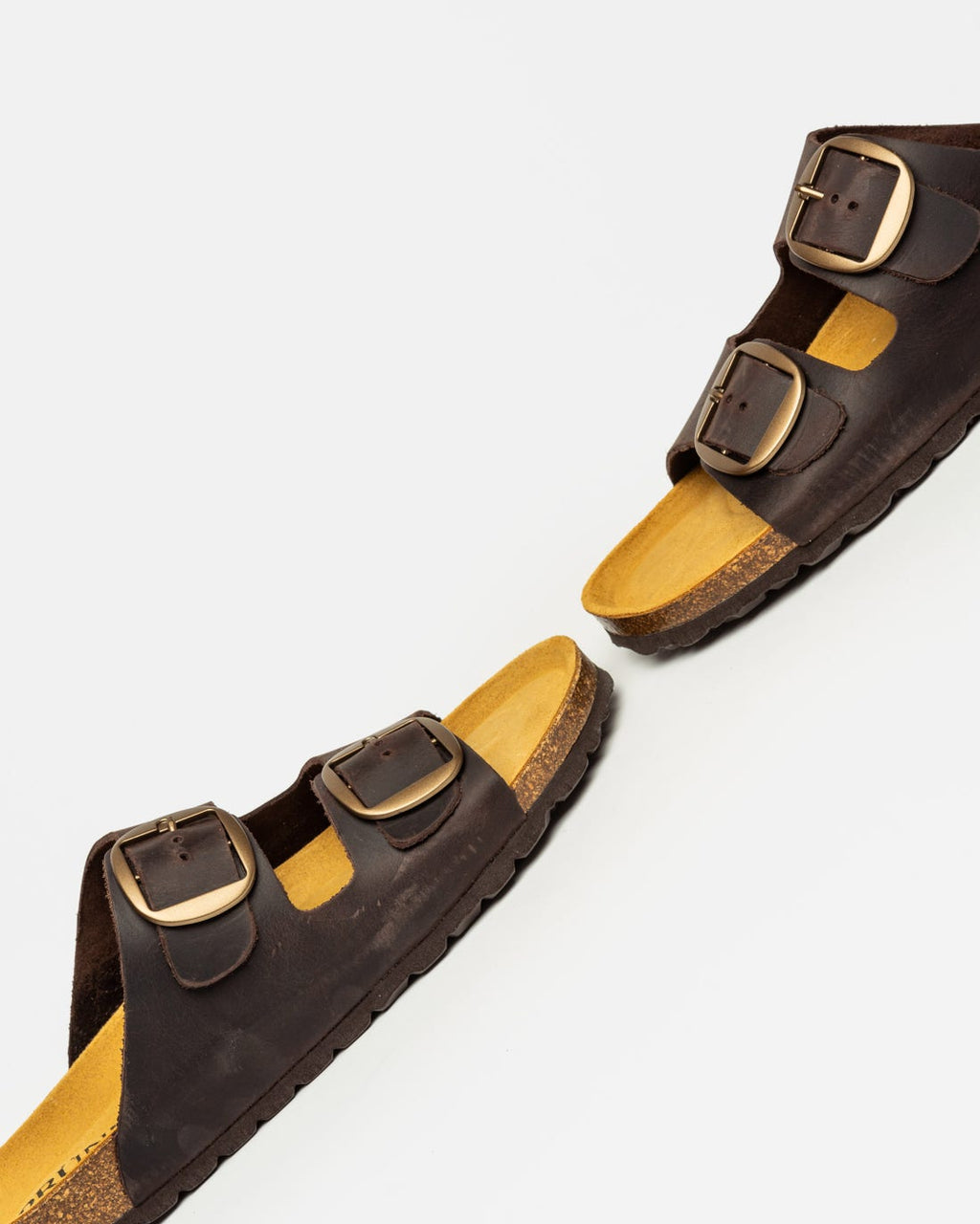 Sandalia baja Lena en cuero liso