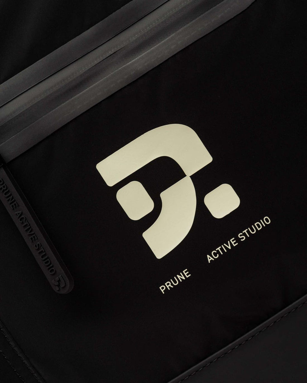 Bolso Active Studio en nylon