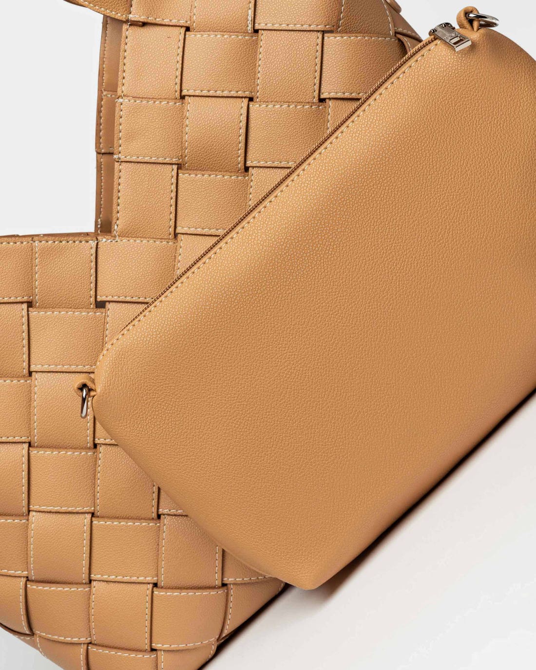 Shopper Rivera en efecto cuero graneado